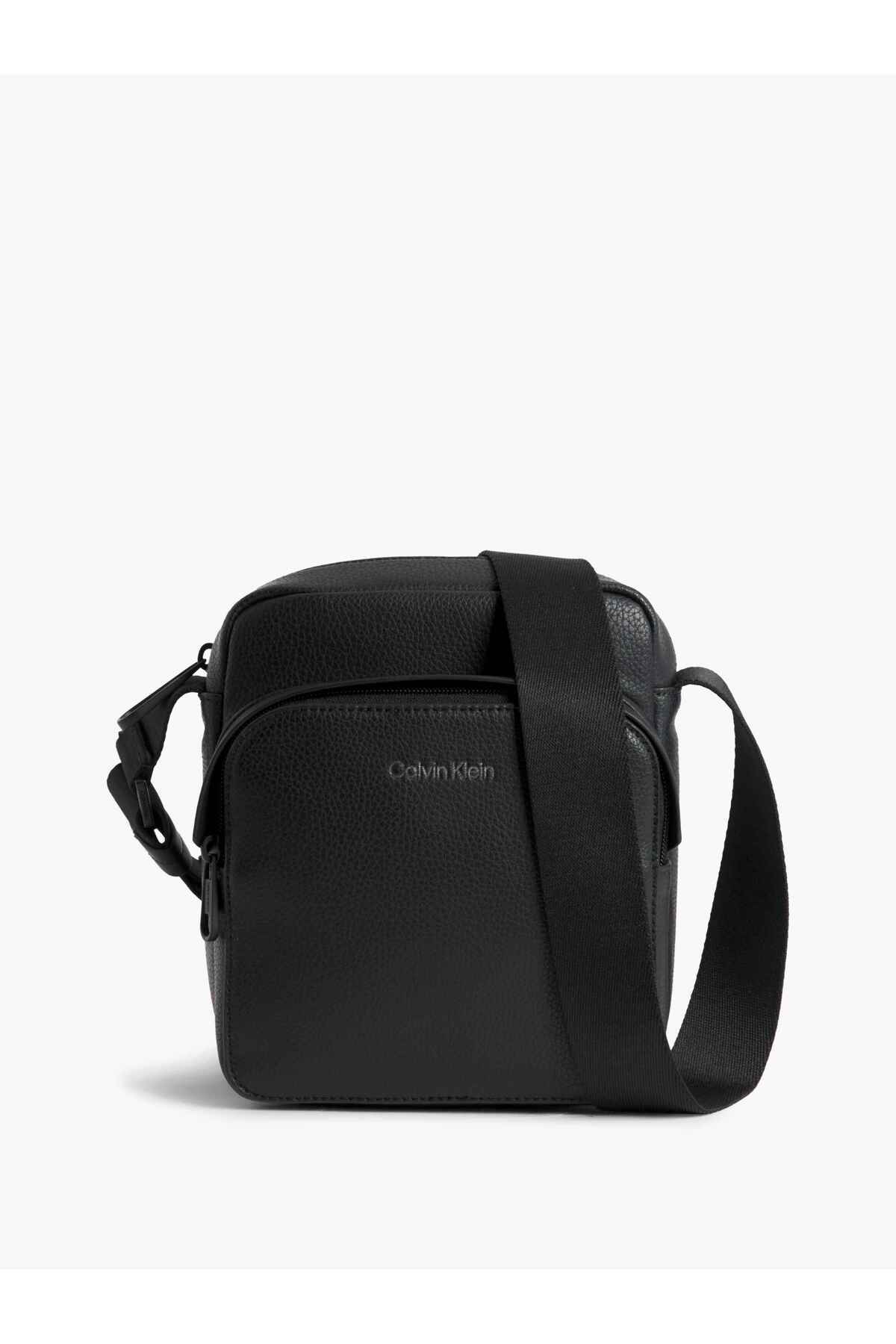 Calvin Klein - CK MUST REPORTER S W/PCKT